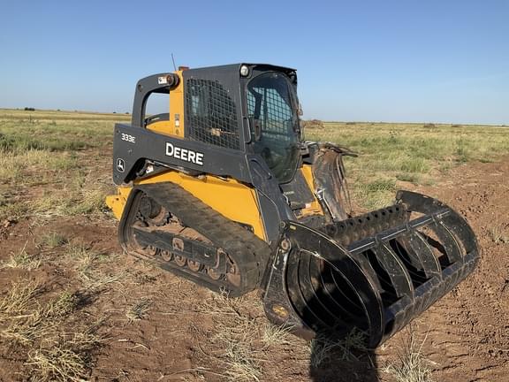 Image of John Deere 333E equipment image 3