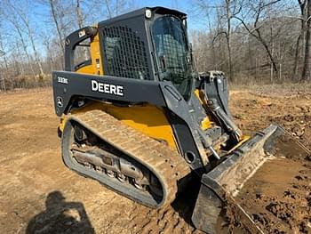 2015 John Deere 333E Equipment Image0