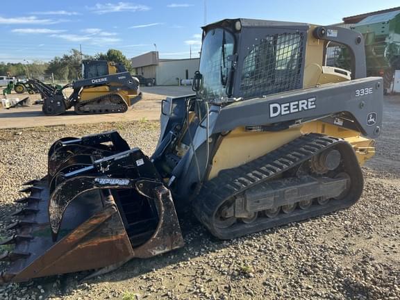 Image of John Deere 333E Primary image