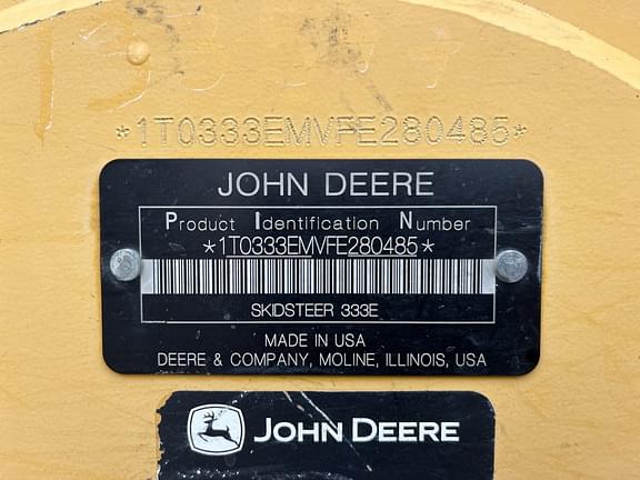 Image of John Deere 333E equipment image 3