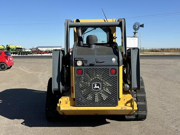 Image of John Deere 333E equipment image 3