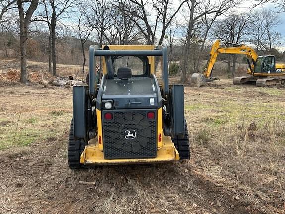 Image of John Deere 333E equipment image 4