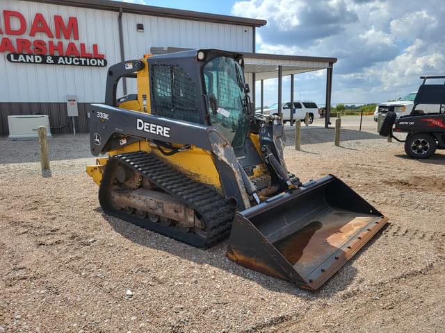 Image of John Deere 333E equipment image 1