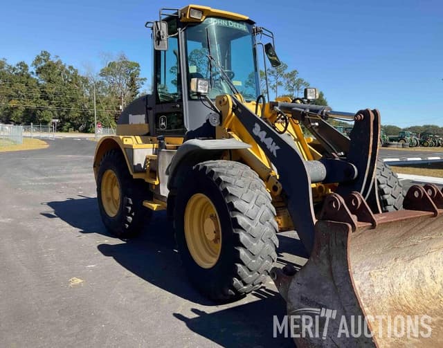 Image of John Deere 344K equipment image 2