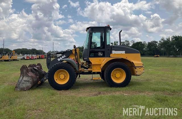 Image of John Deere 344K equipment image 2
