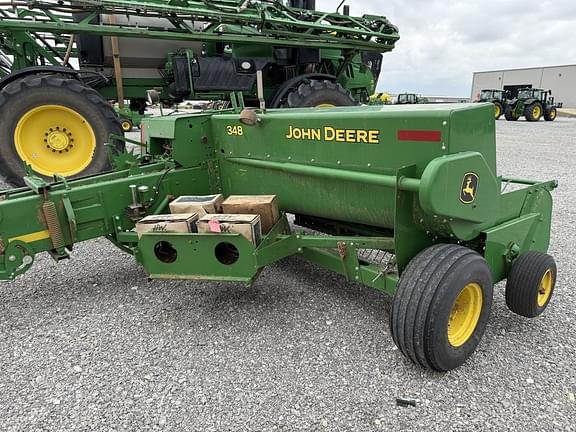 Image of John Deere 348 equipment image 4