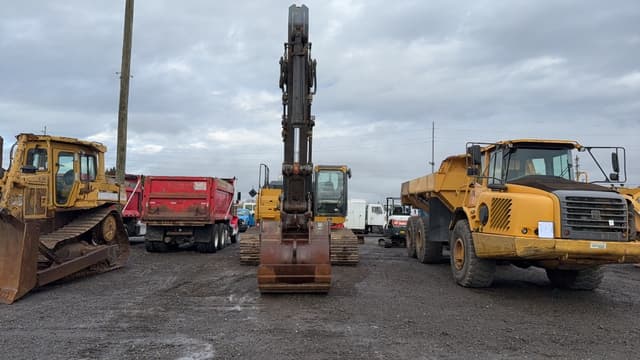 Image of John Deere 350G equipment image 1