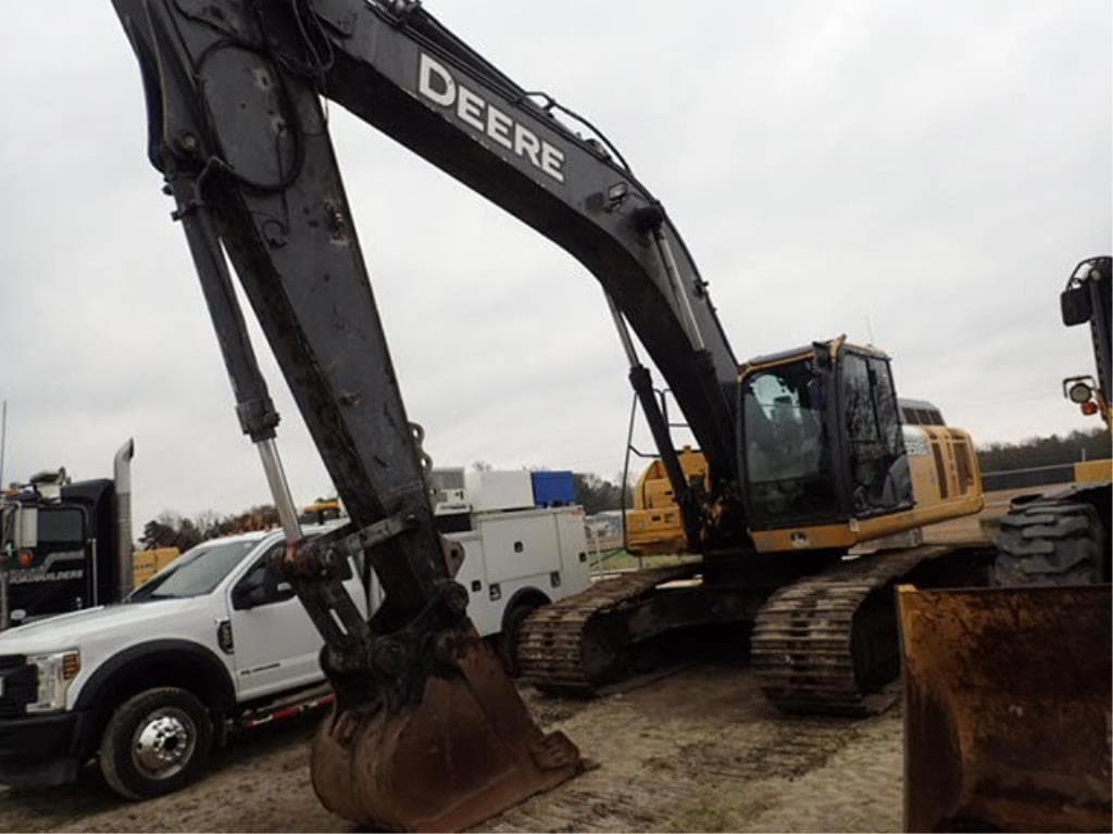 Image of John Deere 350G LC Primary image