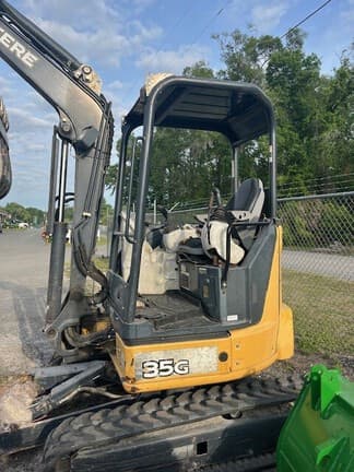 Image of John Deere 35G equipment image 2