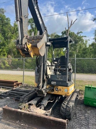 2015 John Deere 35G Equipment Image0