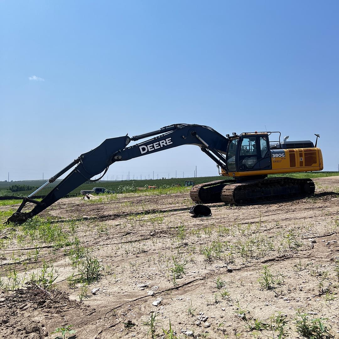 Image of John Deere 380G LC Primary image