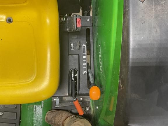 Image of John Deere 4044M equipment image 3