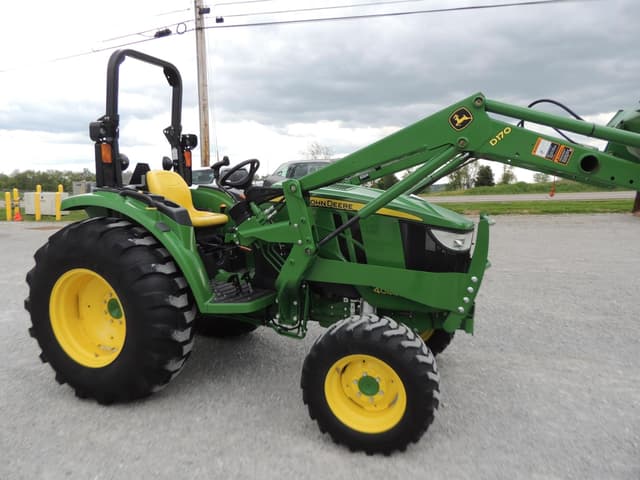 Image of John Deere 4044M equipment image 2