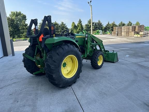 Image of John Deere 4044R equipment image 2