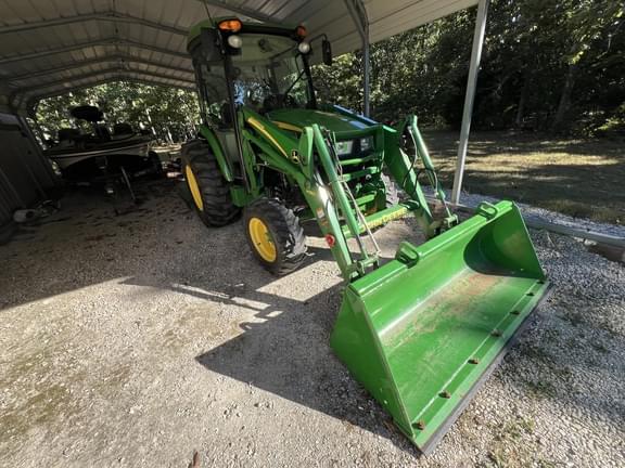 Image of John Deere 4044R equipment image 2