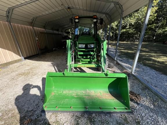 Image of John Deere 4044R equipment image 3