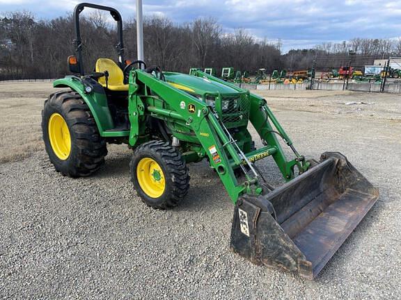 Image of John Deere 4044R equipment image 1