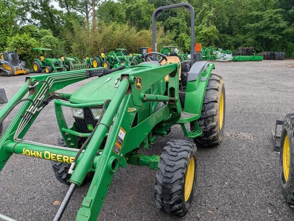 Image of John Deere 4052M Primary image
