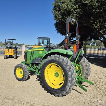 Image of John Deere 4052M equipment image 2