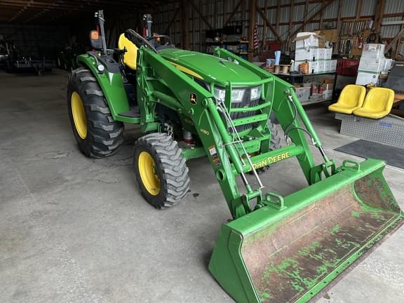 Image of John Deere 4052R Primary image