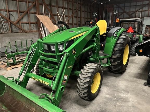 Image of John Deere 4052R equipment image 2