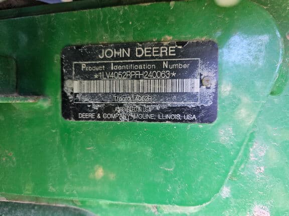 Image of John Deere 4052R equipment image 1