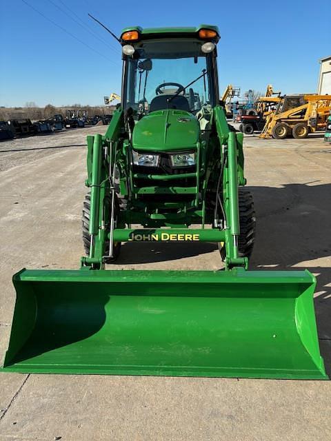 Image of John Deere 4066R equipment image 3