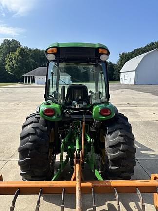 Image of John Deere 4066R equipment image 2