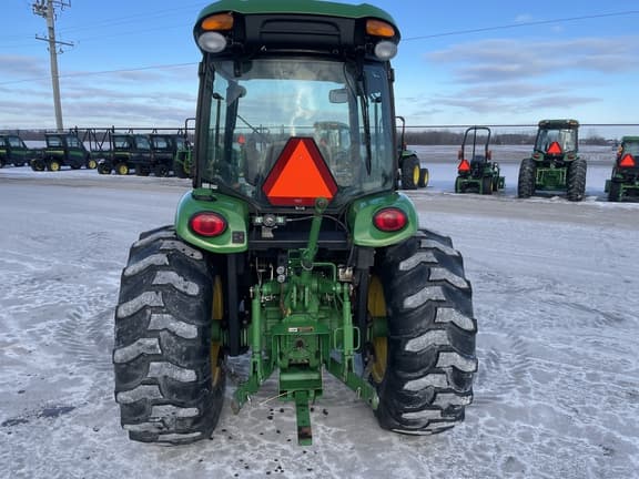 Image of John Deere 4066R equipment image 1