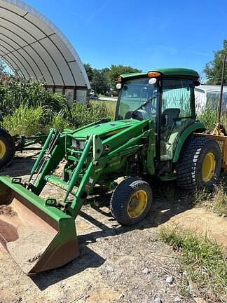 Image of John Deere 4066R equipment image 1