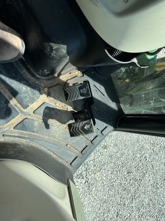 Image of John Deere 4066R equipment image 4