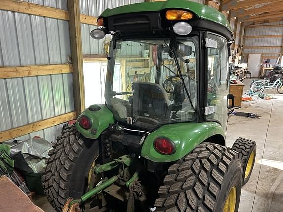 Image of John Deere 4066R equipment image 3
