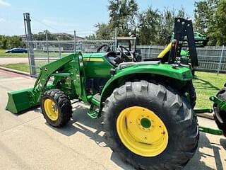 Image of John Deere 4066R equipment image 1