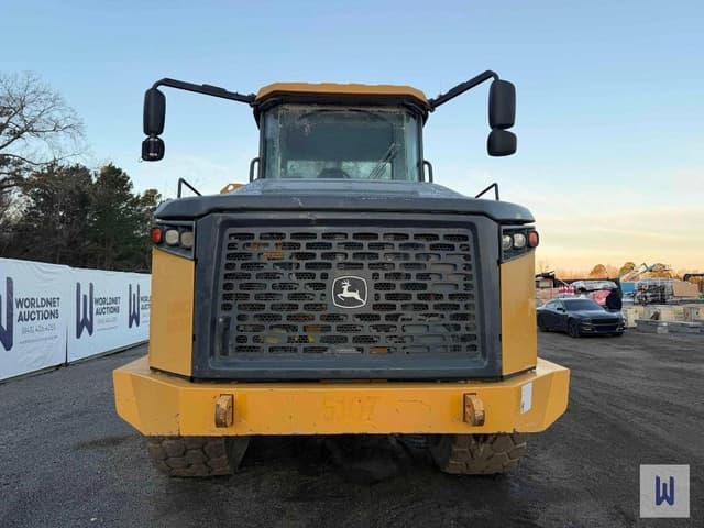 Image of John Deere 410E equipment image 2