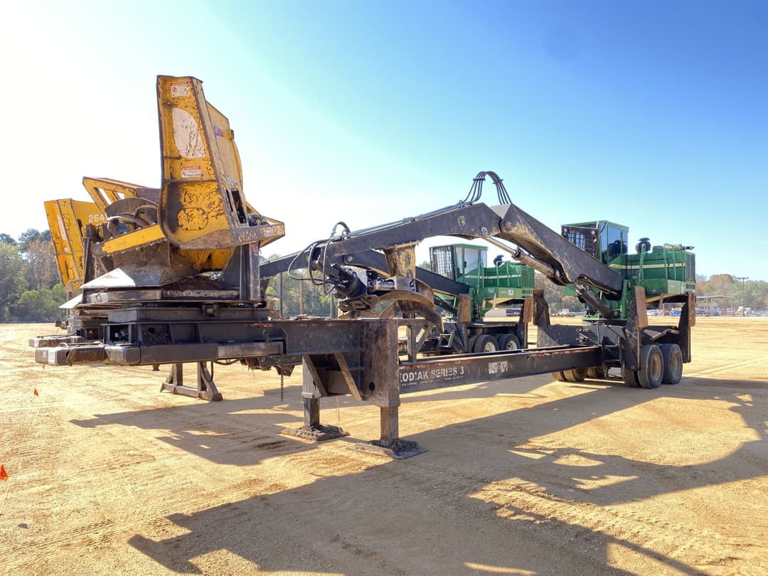 Image of John Deere 437D Primary image