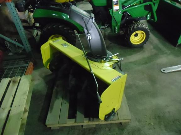 Image of John Deere 44" Snowblower equipment image 1