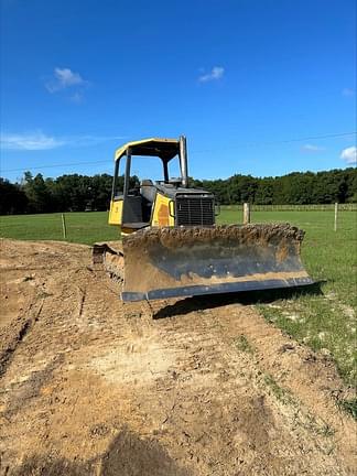 Image of John Deere 450J equipment image 4