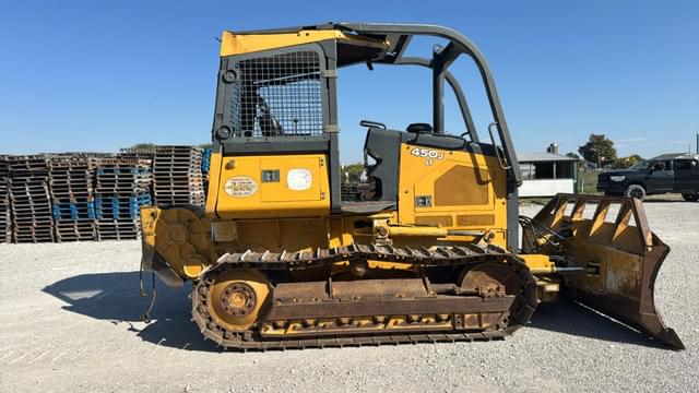 Image of John Deere 450J LT equipment image 2