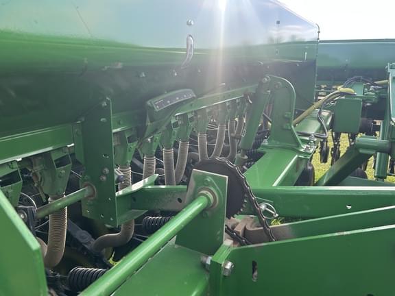 Image of John Deere 455 equipment image 3