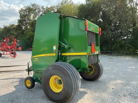 Image of John Deere 459 equipment image 4