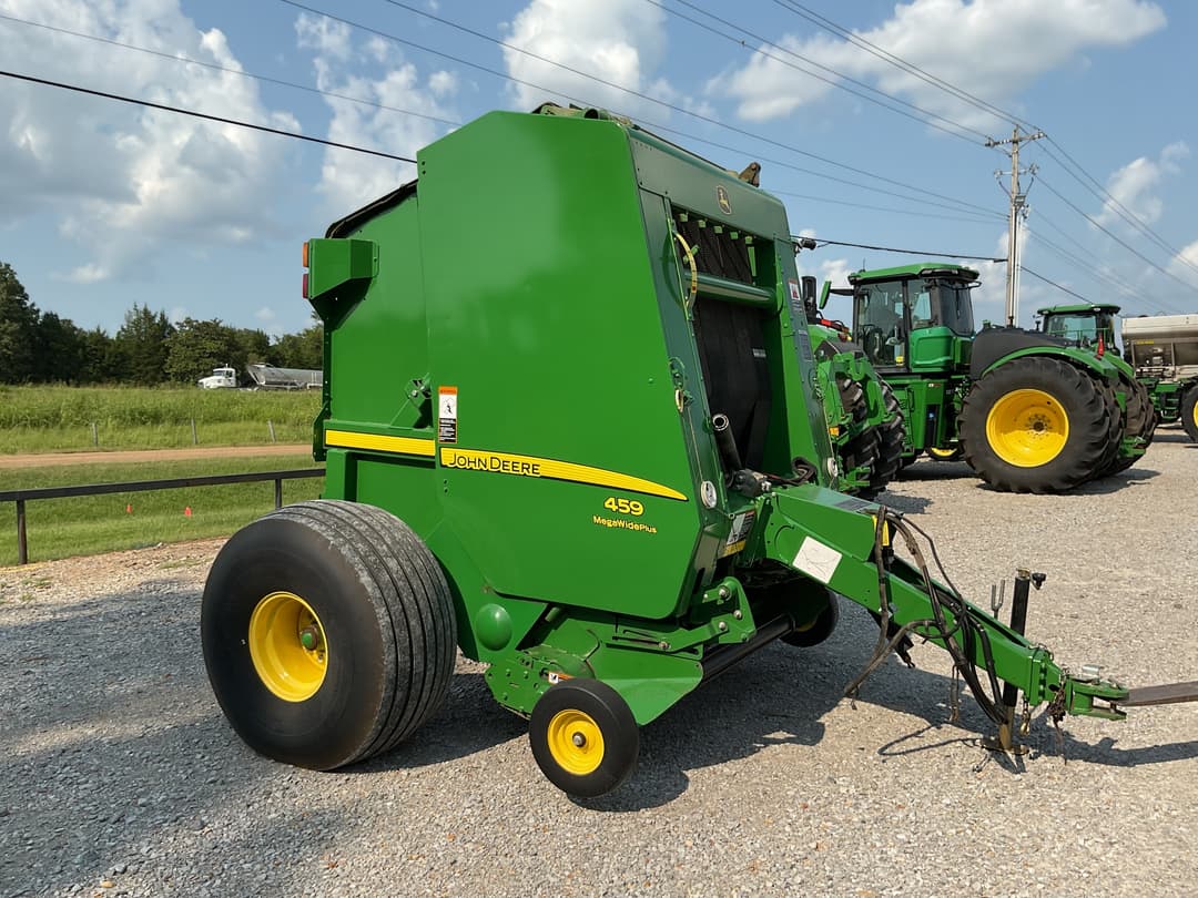 Image of John Deere 459 Image 1