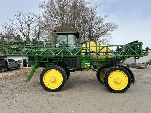 Image of John Deere 4630 equipment image 2