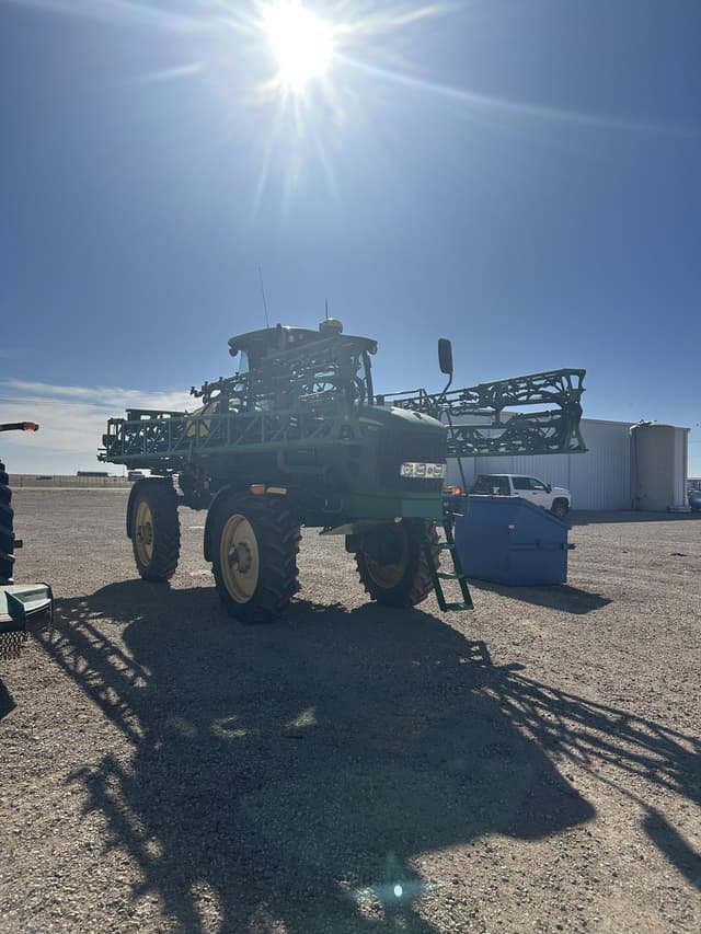 Image of John Deere 4630 equipment image 2