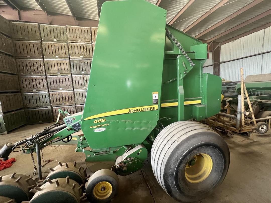 Image of John Deere 469 Primary image