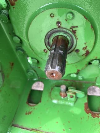 Image of John Deere 5045E equipment image 3