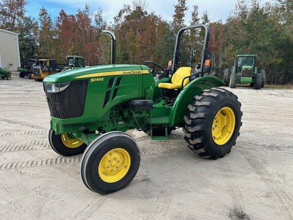 Main image John Deere 5045E