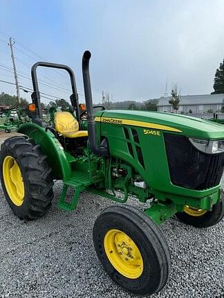 Image of John Deere 5045E Primary image