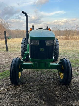 Image of John Deere 5045E equipment image 3