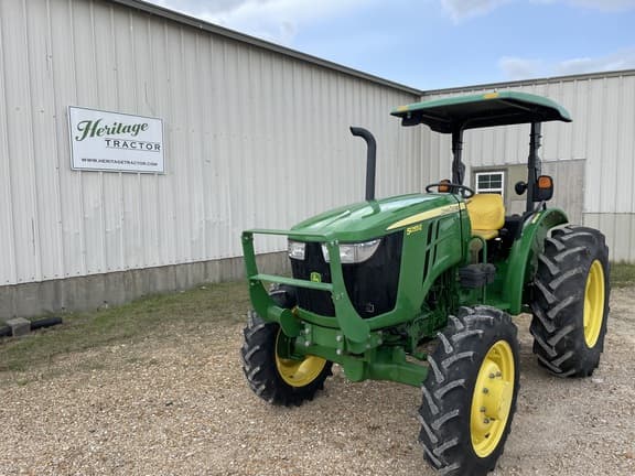 Image of John Deere 5055E equipment image 1
