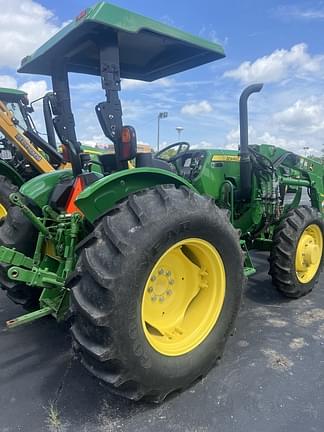 Image of John Deere 5055E equipment image 2